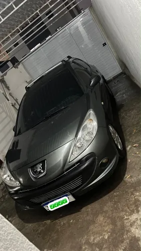 Peugeot 207 XR Sport 1.4 Flex 8V 5P 2011