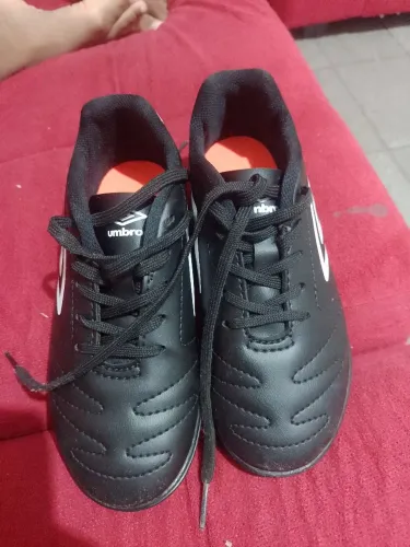 Chuteira Umbro Infantil