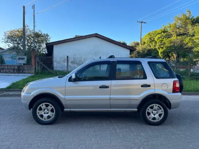 Ford Ecosport XLT 2.0/ 2.0 Flex 16V 5P Mec. 2004
