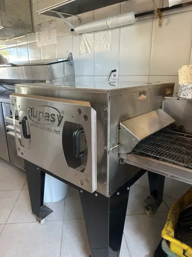 Forno Esteira Tupasy