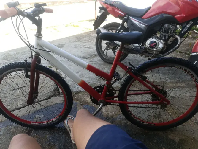 Bicicleta aro 26 à venda! ?