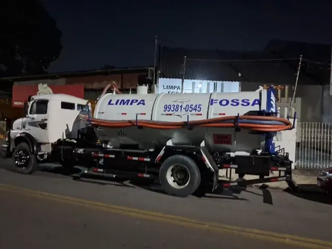 Caminhao Limpa Fossa 1313