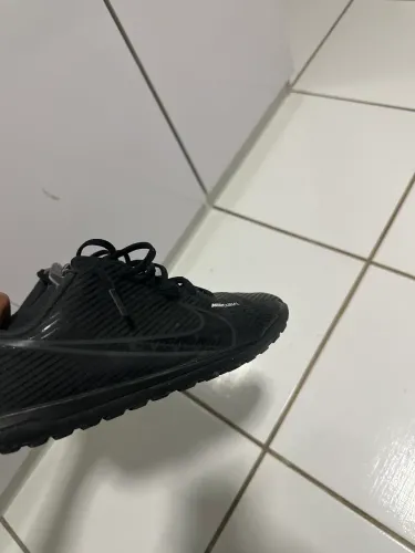 Nike mercurial preta raiz!