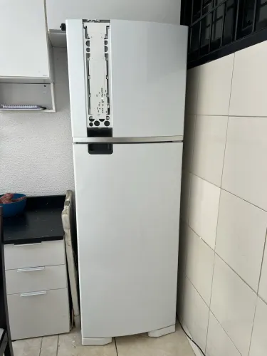 Geladeira Brastemp (400 L)