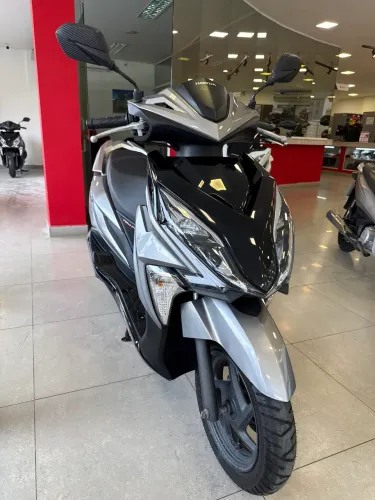 Elite 125 2024 8800km
