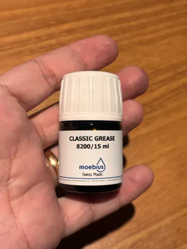 Graxa Moebius 8200