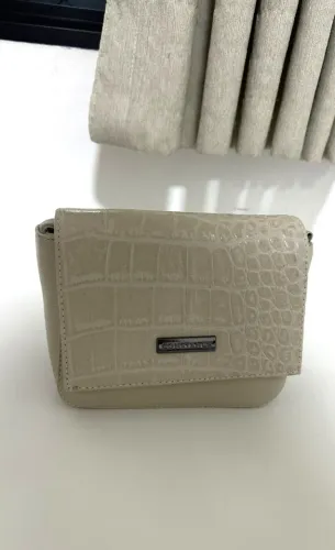vendo bolsa bege