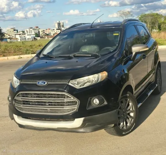 Ford Ecosport Freestyle 1.6 16V Flex 5P 2013