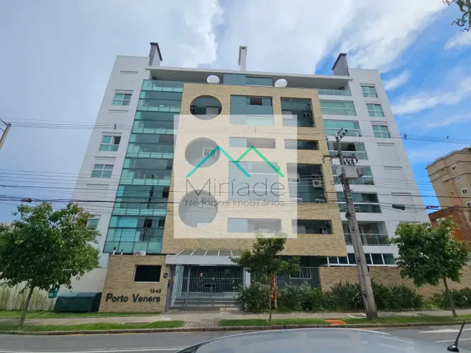 Apartamento mobiliado excelente padrão no Alto da XV