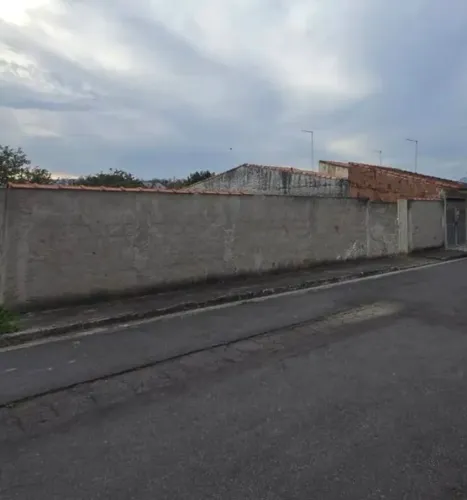 Vendo Terreno 827 m2 Área Central de Lorena