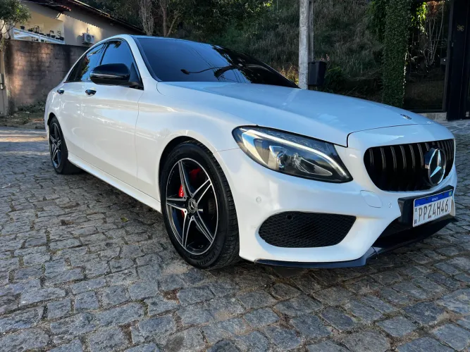 Mercedes-Benz C-300 Sport 2.0 16V Aut. 2018
