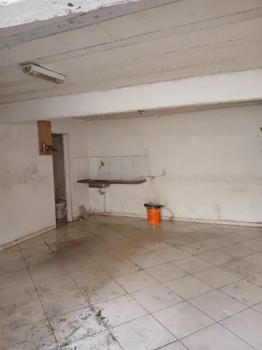 Alugo Ponto Comercial 30 M2 em São Cristovao/ Vitoria