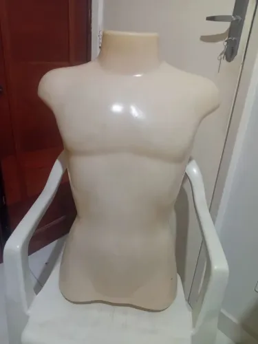 Manequim masculino