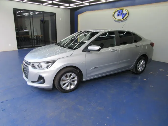Chevrolet Onix Plus LT 1.0 12V TB Flex Mec. 4P 2023