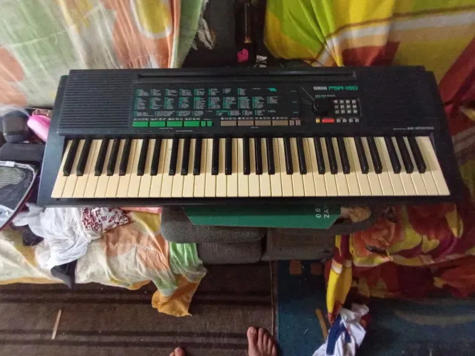 Teclado Yamaha