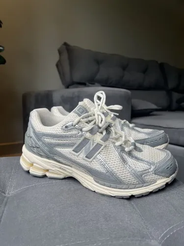 New balance 1906r