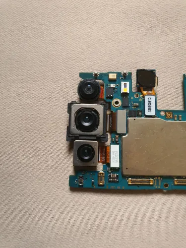 Câmeras originais Galaxy S21 Fe (frontal e traseira)