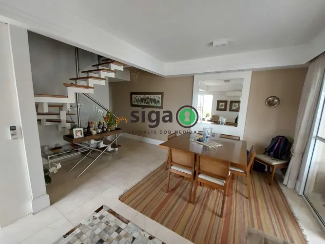 Cobertura a venda na Chácara Santo Antônio com 2 quartos 130m²