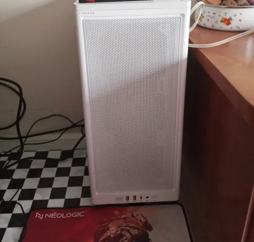 PC Gamer ITX, Ryzen 5 5600G ,16GB RAM 