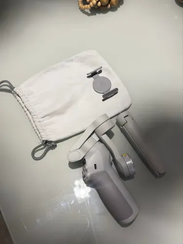 VENDO SEMINOVO DJI Osmo Mobile SE - Gimbal Estabilizador