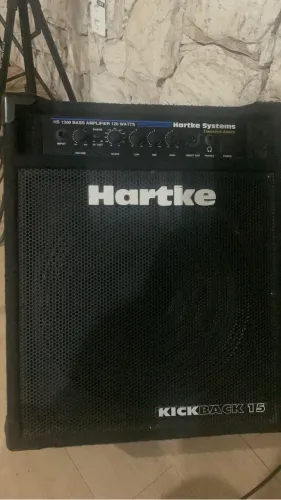 Cubo de baixo Hartke kickback15