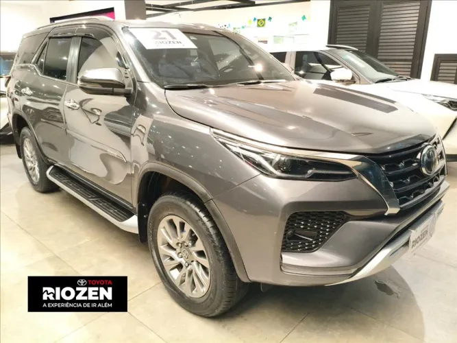 Toyota Hilux SW4 4X4 2.8 Diesel 2021