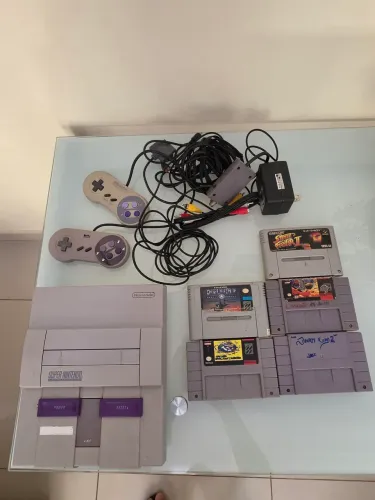 Super Nintendo completo com 5 jogos