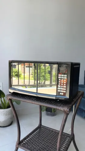 Microondas Philco 18 Litros ESPELHADO