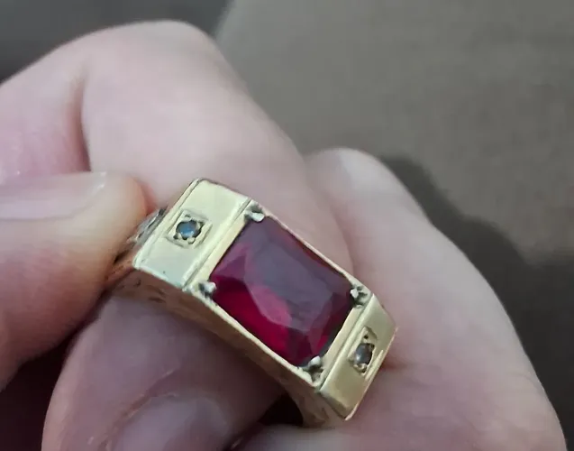Anel de ouro maciço 18k