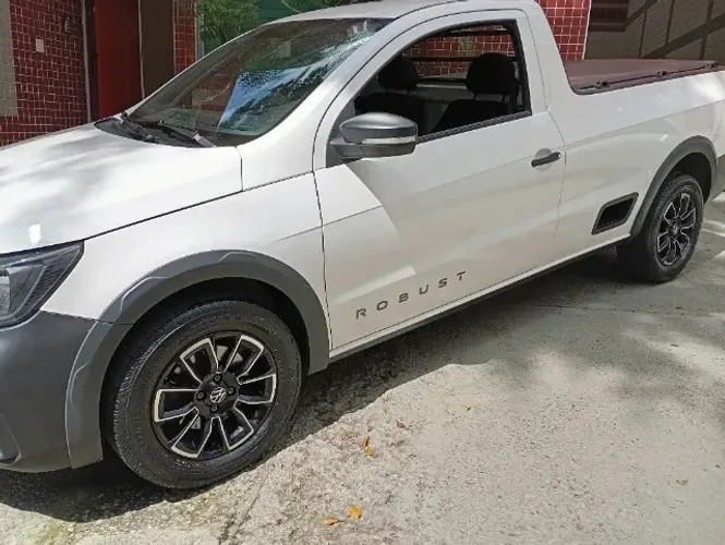 Volkswagen Saveiro Robust 1.6 Total Flex 16V 2024