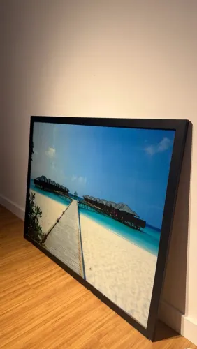 Quadro com Vidro e Moldura