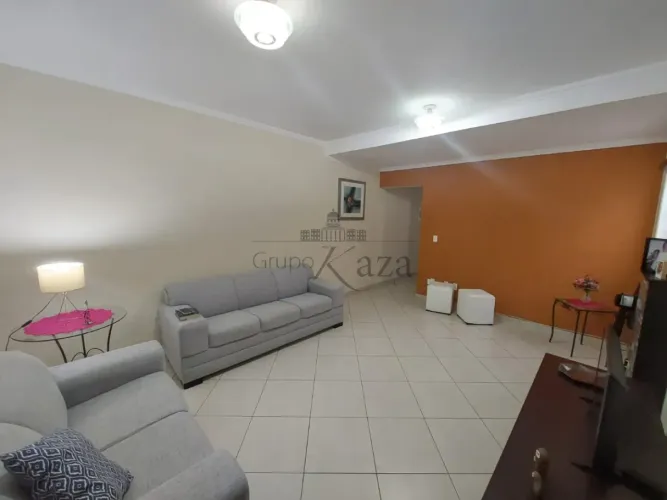 Oportunidade - Casa - Sobrado - Jardim Alvorada - 3 Dormitórios - 161m².