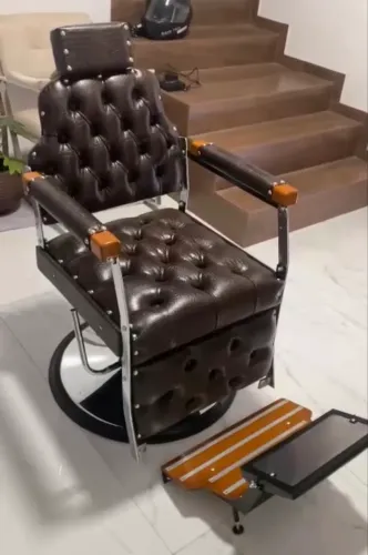 Cadeira barbearia NA CAIXA