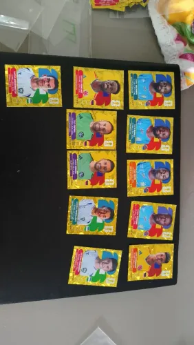 Gold Crumple Originais - FIFA 2026 - Figurinhas edição Premium dos EUA.