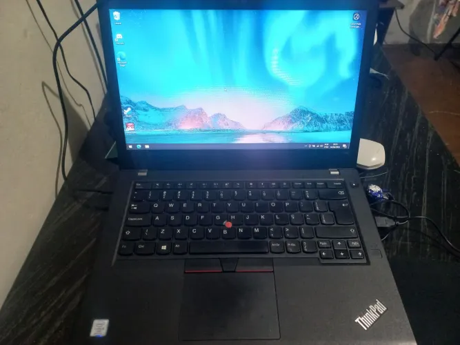 Thinkpad T480 | 8gb RAM/ 256gb arm