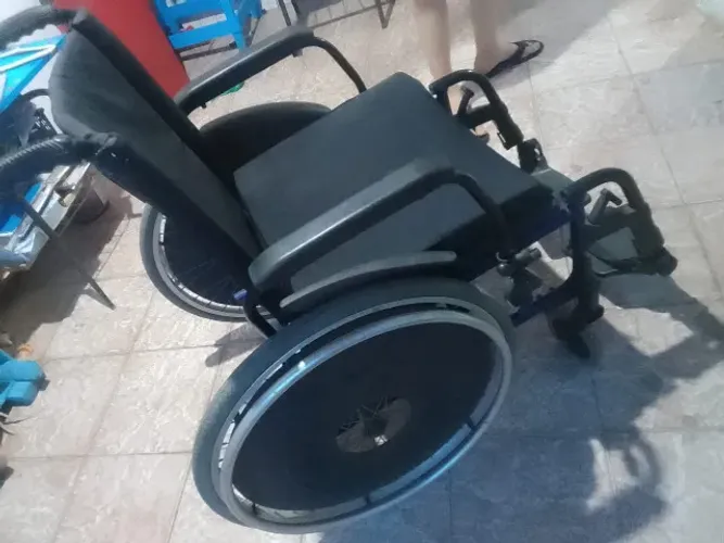 Cadeira de rodas excelente estado