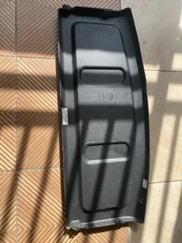 Tampão do porta malas Hynduai HB20 modelo 2022 em diante. Bom e Barato!