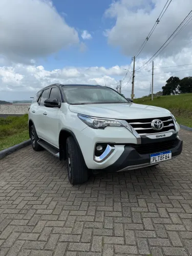 Toyota Hilux SW4 SRX Diamo. 4X4 2.8 TB DIE AUT 2019