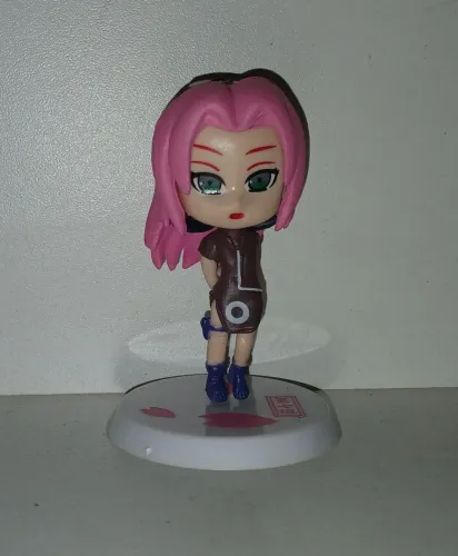 BONECA MINIATURA NARUTO CLASSICO SAKURA CRIANÇA