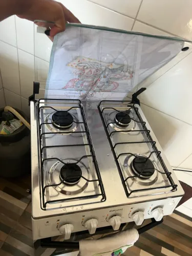 Vende se fogão 4 bocas