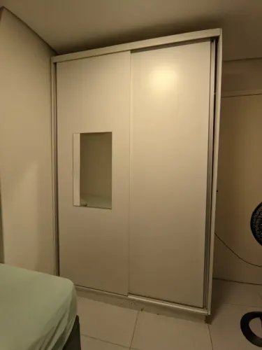 Armário Guarda Roupas MDF Sob Medida 151 cm 