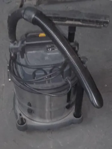 Aspirador de pó Eletrolux 1800 whatts mod GT 20i
