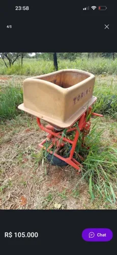 Trator e implemento