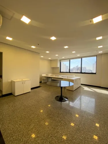 Sala comercial na Rua Doutor César, N. 530 - Sala 605 38 m²