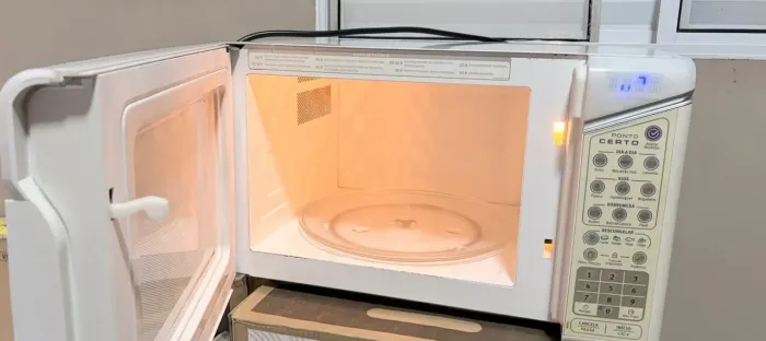Microondas Electrolux 31litros 110v
