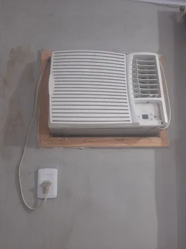 Vendo ar condicionado 7500 btu Springer digital entrego