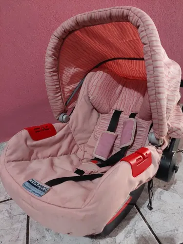 Bebê conforto burigotto rosa touring evolution - para crianças até 13kg