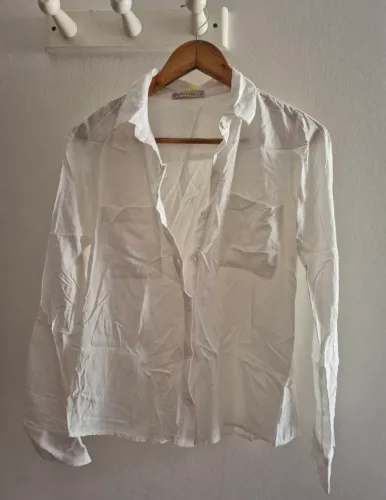 Blusa branca feminina nova!