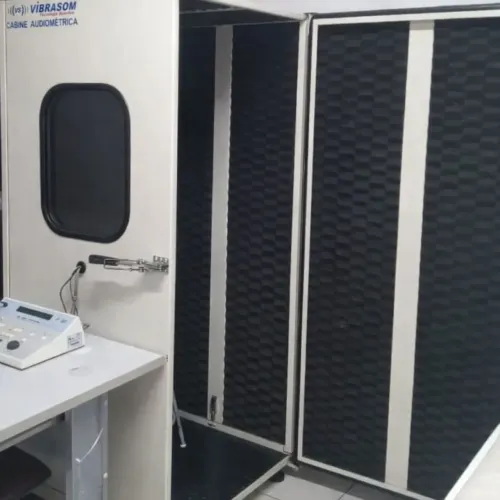 ? CABINE AUDIOMÉTRICA VIBRASOM - EM EXCELENTE ESTADO