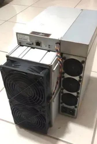 Máquina Mineração Bitcoin Antminer S19 de 100th